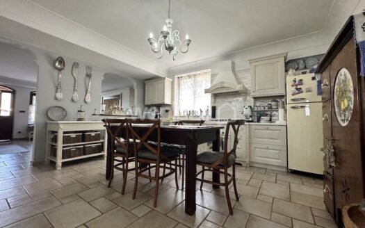 Soluzione semindipendente in vendita