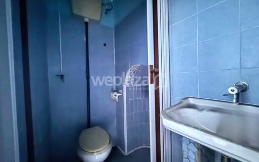 Locale commerciale in vendita