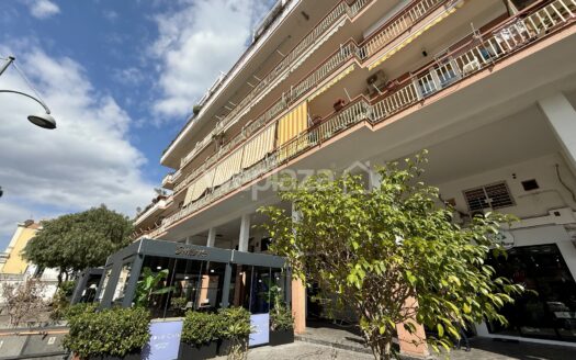 Locale commerciale in vendita