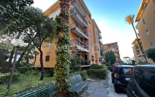 Trilocale in vendita