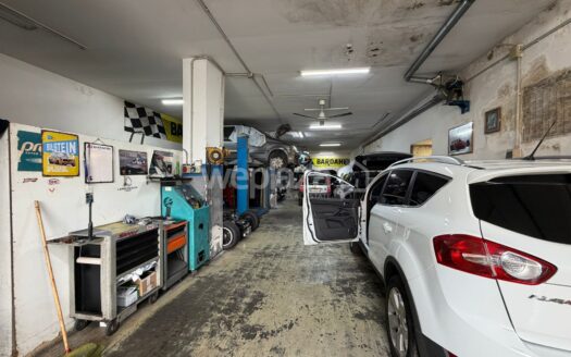 Locale Commerciale in vendita