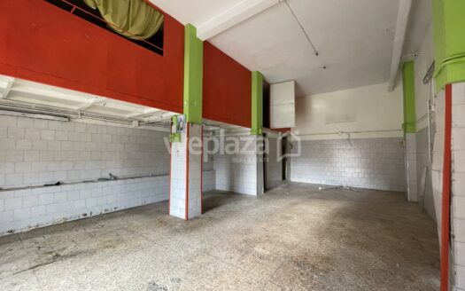 Locale commerciale in affitto