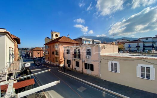 Trilocale in vendita