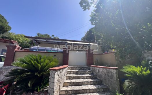 Villa indipendente in vendita