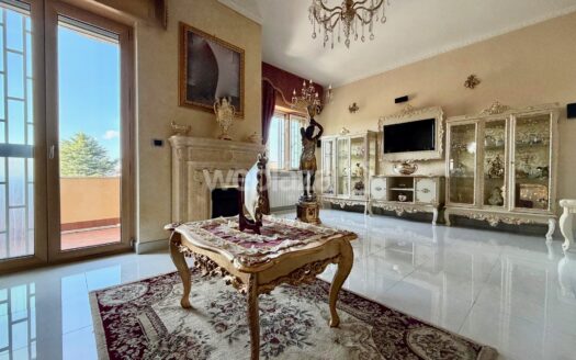 Quadrilocale in vendita