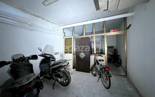 Locale commerciale in vendita