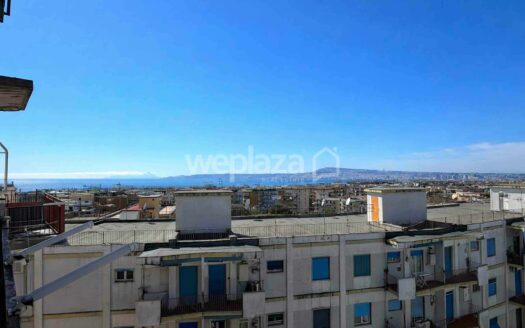 Cinque locali in vendita