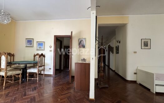 Trilocale in vendita