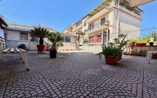 Trilocale in vendita