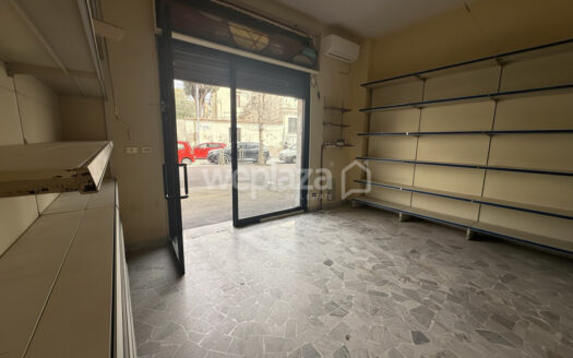Locale commerciale in affitto