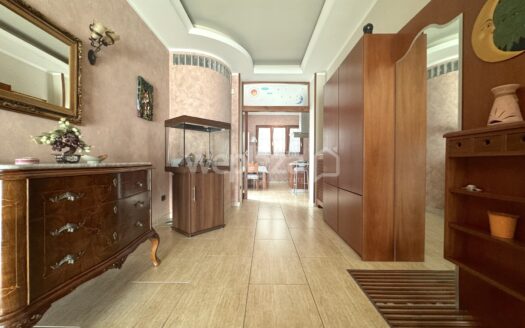 Trilocale in vendita