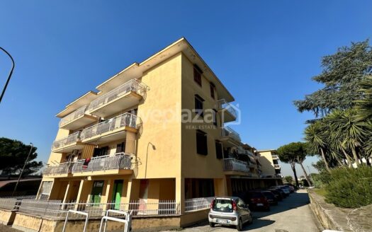 Locale commerciale in vendita