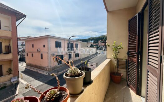 Trilocale in vendita