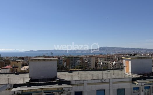 Cinque locali in vendita