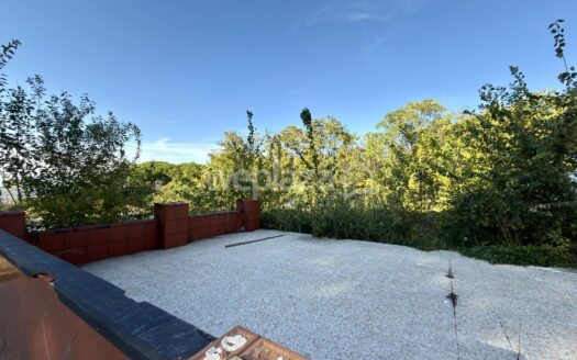 Locale commerciale in vendita