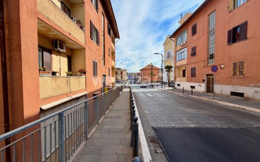 Trilocale in vendita