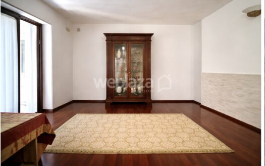 Trilocale in Affitto