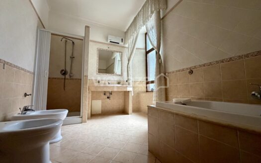 Quadrilocale in vendita