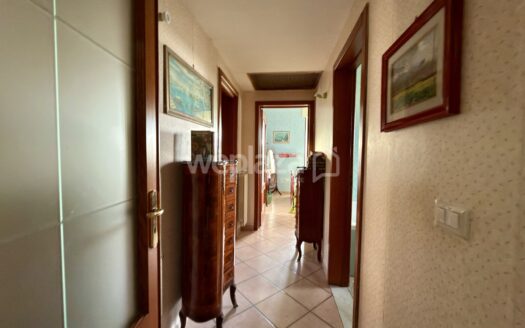 Trilocale in vendita