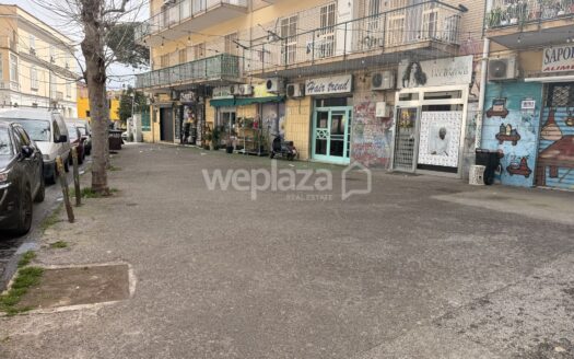 Locale commerciale in affitto