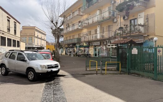 Locale commerciale in affitto