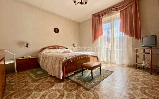 Trilocale in vendita