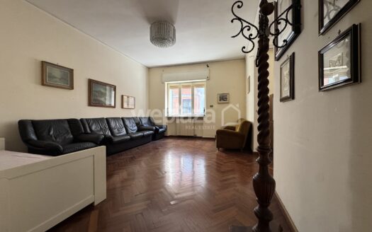 Trilocale in vendita