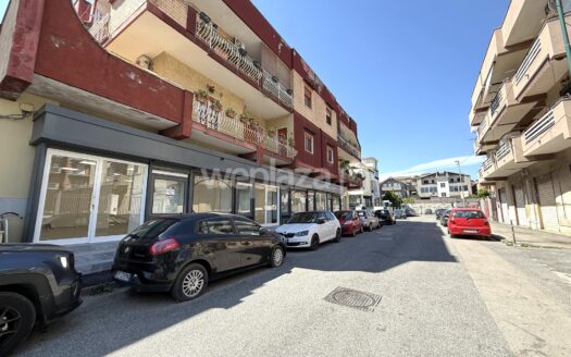 Negozio in affitto