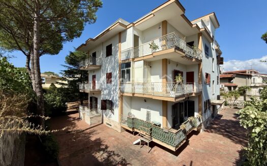 Quadrilocale in vendita