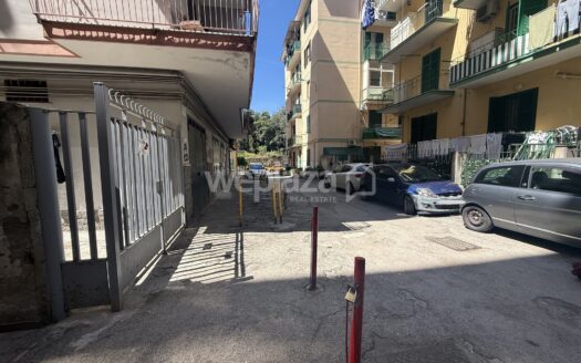 Garage in vendita