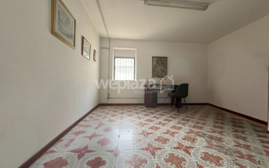 Locale commerciale in affitto