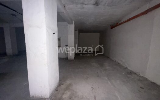 Garage in vendita
