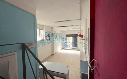 Locale commerciale in affitto