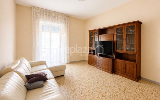 Trilocale in vendita