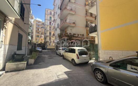 Garage in vendita