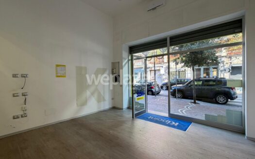 Locale commerciale in affitto