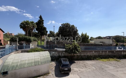 Capannone in affitto
