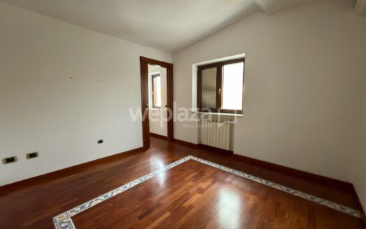 Quadrilocale in vendita