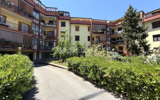 Quadrilocale con posto auto