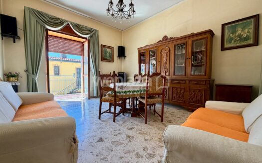 Trilocale in vendita
