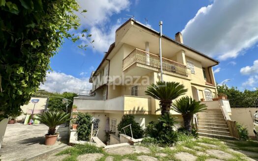 Villa in vendita
