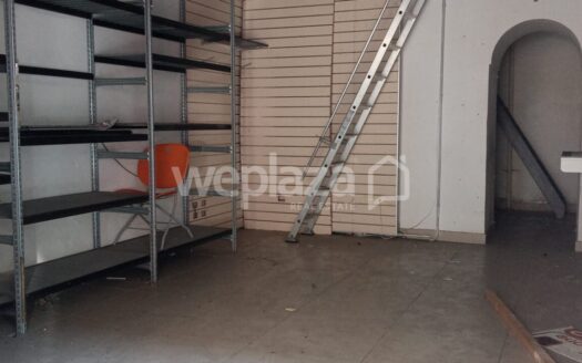 Locale Commerciale in affitto