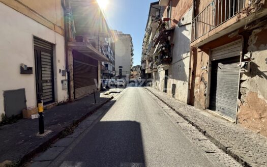 Locale Commerciale in affitto