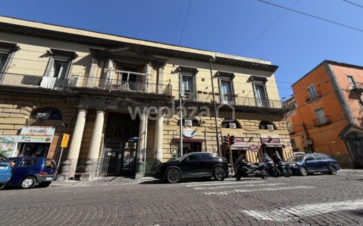 Locale Commerciale in vendita