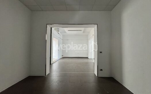 Locale commerciale in affitto