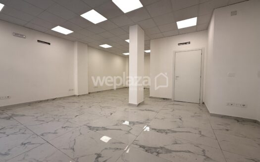 Locale Commerciale in affitto