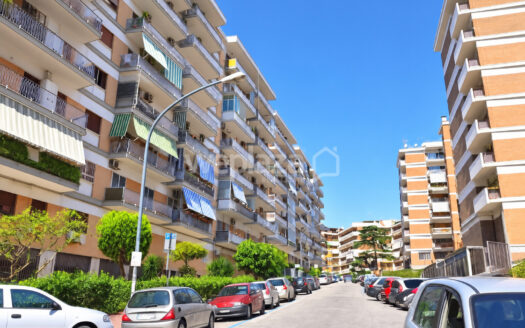 Trilocale in vendita